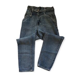 Forever 21 Contemporary High waisted jeans
